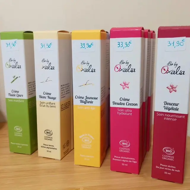 Ces crèmes hydratent, nourrissent et subliment toutes les peaux avec leurs formules certifiées bio.
