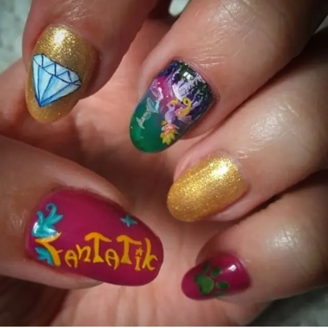 Nail art I hope the fans of will love it :) Do you prefer with nail art or without?