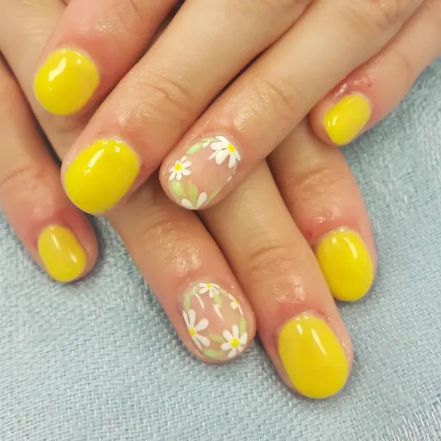Cute daisy Done by me in