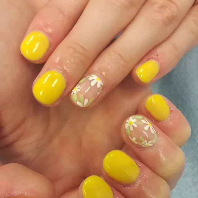 Cute daisy Done by me in