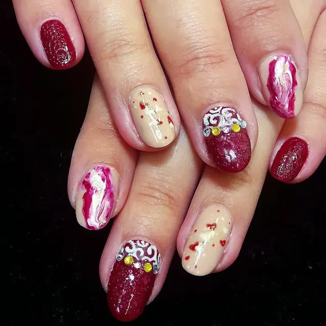 Elegant valentine's nails