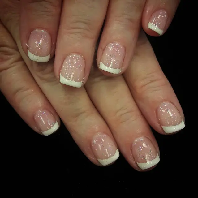 I love this sparkly french ^^ Done by me in