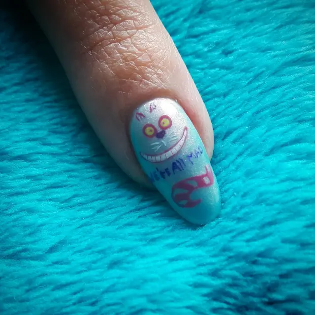 2nd theme: The Cheshire cat with blue again ^^