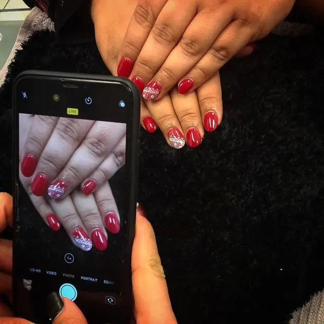 Delicate and backstage You can book for a nail art with me in