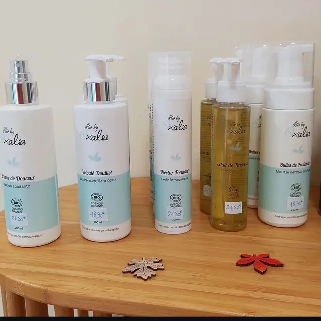 Nettoyez et démaquillez votre peau en douceur avec Bio by Oxalia Découvrez la gamme de nettoyants et démaquillants pour…