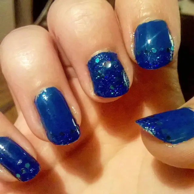Bleu paillettes (2015)