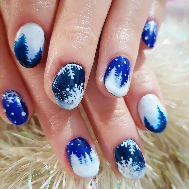 Vacances à la neige Un nail art qui donne envie d'avoir de la neige.