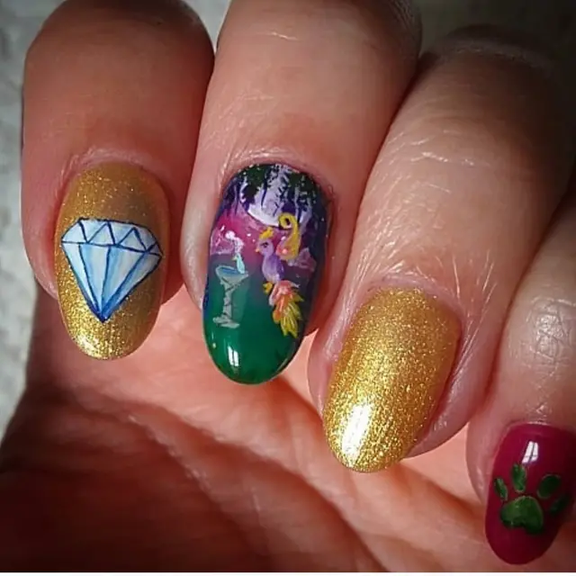Nail art I hope the fans of will love it :) Do you prefer with nail art or without?