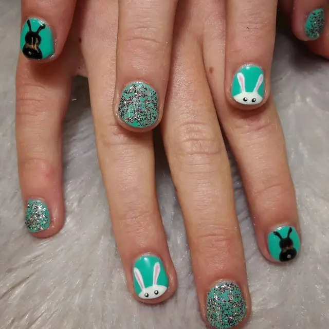 Easter manicure for a little girl she was really happy ^^
