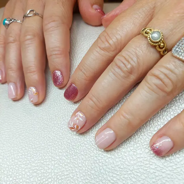 Un nail art délicat et élégant parfait pour la saison !