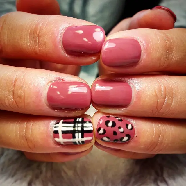 Burberry vibes