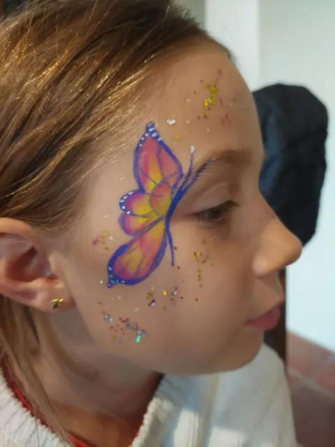 Mon tout nouveau projet de cette fin d'année le maquillage pour vos évènements.