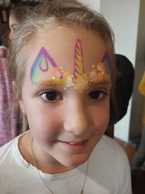 Mon tout nouveau projet de cette fin d'année le maquillage pour vos évènements.