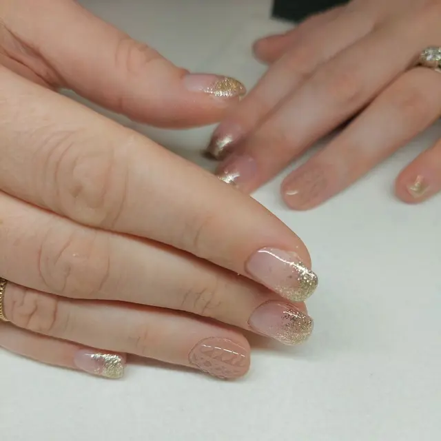 Effet tricot revisité avec une base brillante why not!